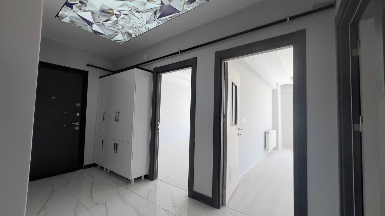 HASTANEYE YÜRÜME MESAFESİNDE KİRALIK GENİŞ 3+1 ODALI EN ÜST KAT DAİRE - 14