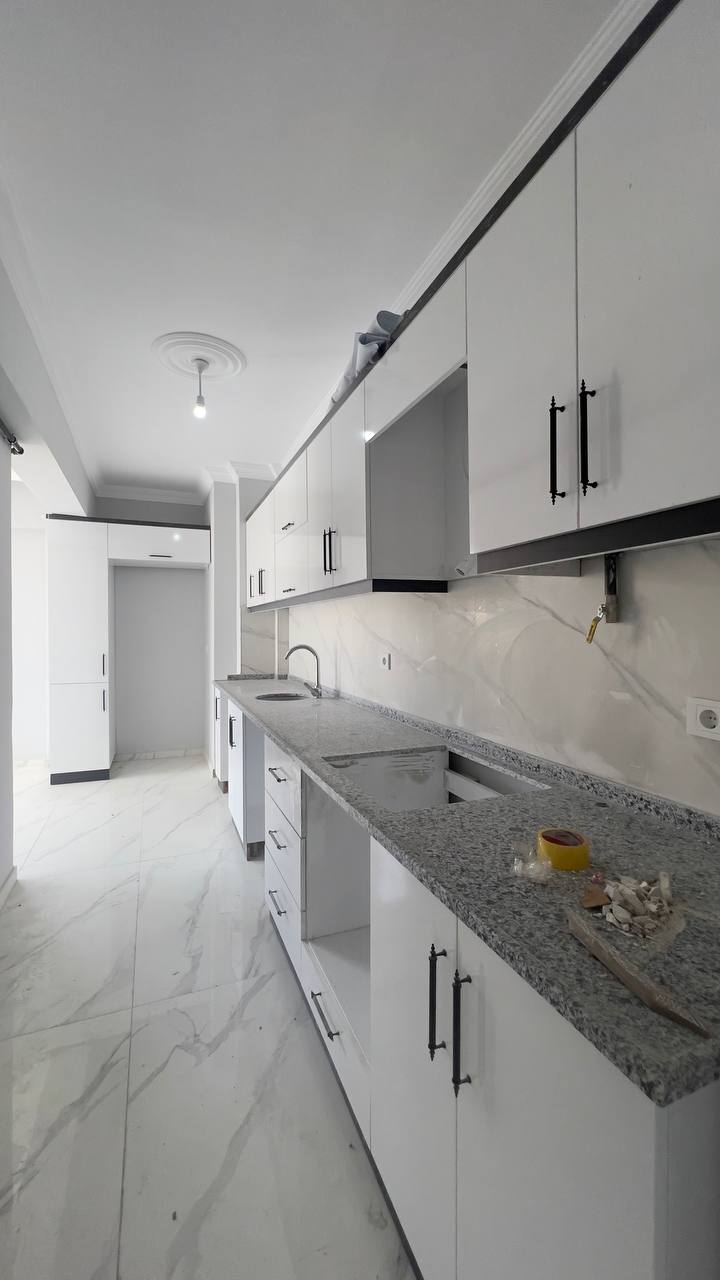 HASTANEYE YÜRÜME MESAFESİNDE KİRALIK GENİŞ 3+1 ODALI EN ÜST KAT DAİRE - 5
