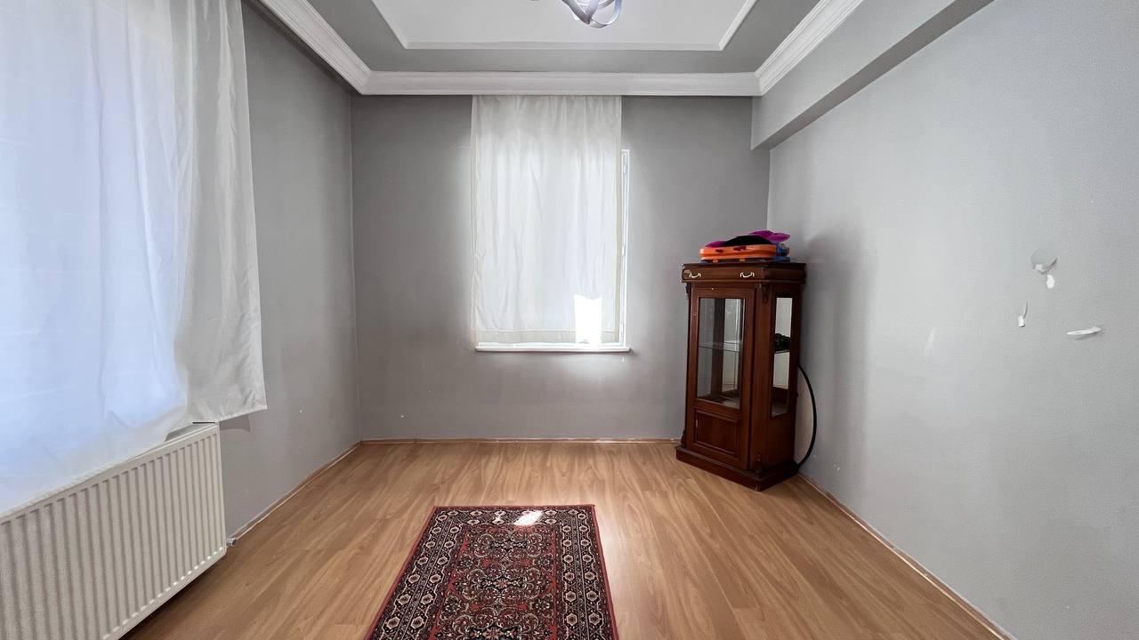 Yeni Mahallede Satılık 3+1 Arakat Daire - 10